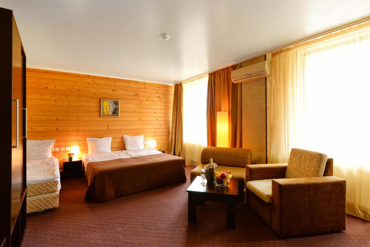 Select - Halfboard 4* Welingrad