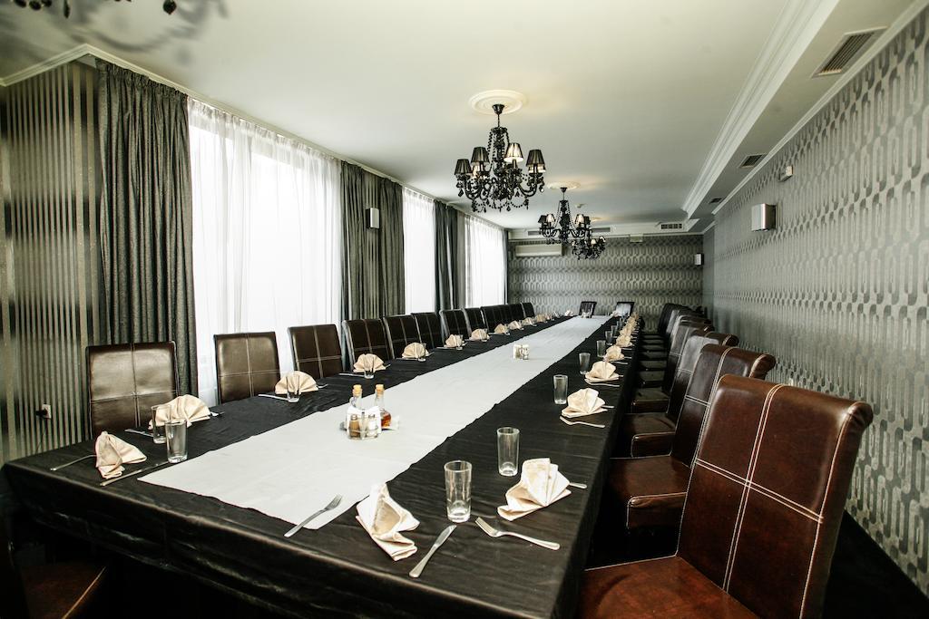 Hotel Select - Halfboard 4*